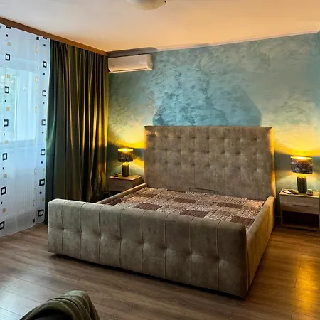 Apartman Sholiday 1 Bedroom Balcony &free Parking *