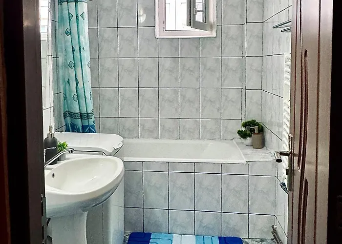 Sholiday 1 Bedroom Balcony &free Parking *