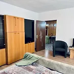 Sholiday 1 Bedroom Balcony &free Parking * Timişoara