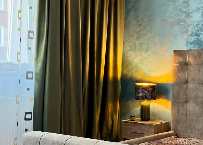 Sholiday 1 Bedroom Balcony &free Parking Temeşvar